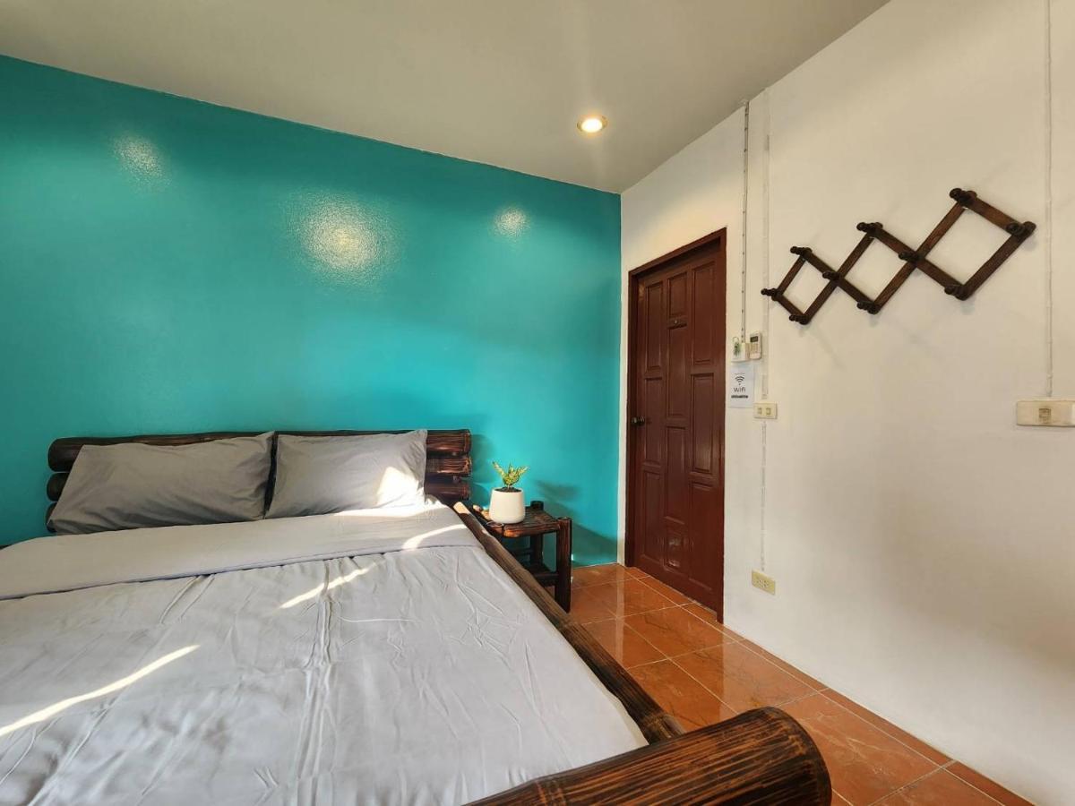 Blue Moon House - A Budget Hostel For Easy Travellers Chiang Mai Extérieur photo