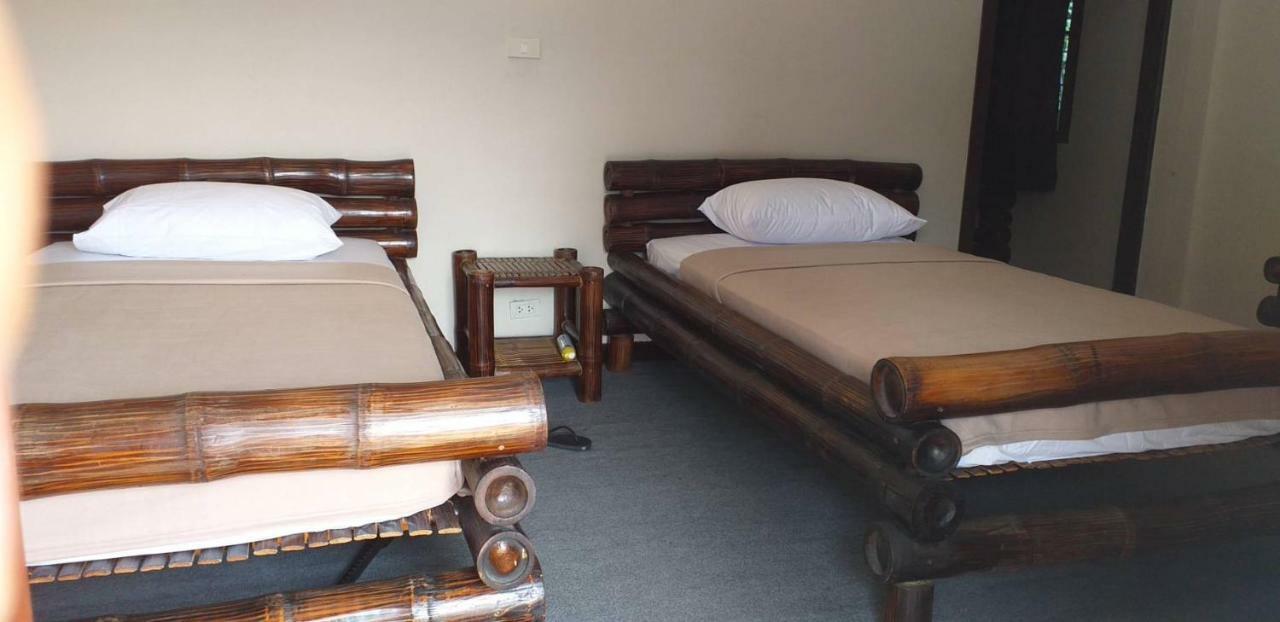 Blue Moon House - A Budget Hostel For Easy Travellers Chiang Mai Extérieur photo