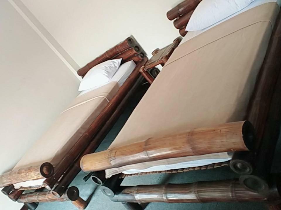 Blue Moon House - A Budget Hostel For Easy Travellers Chiang Mai Extérieur photo